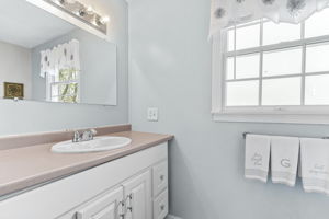  Photo 31