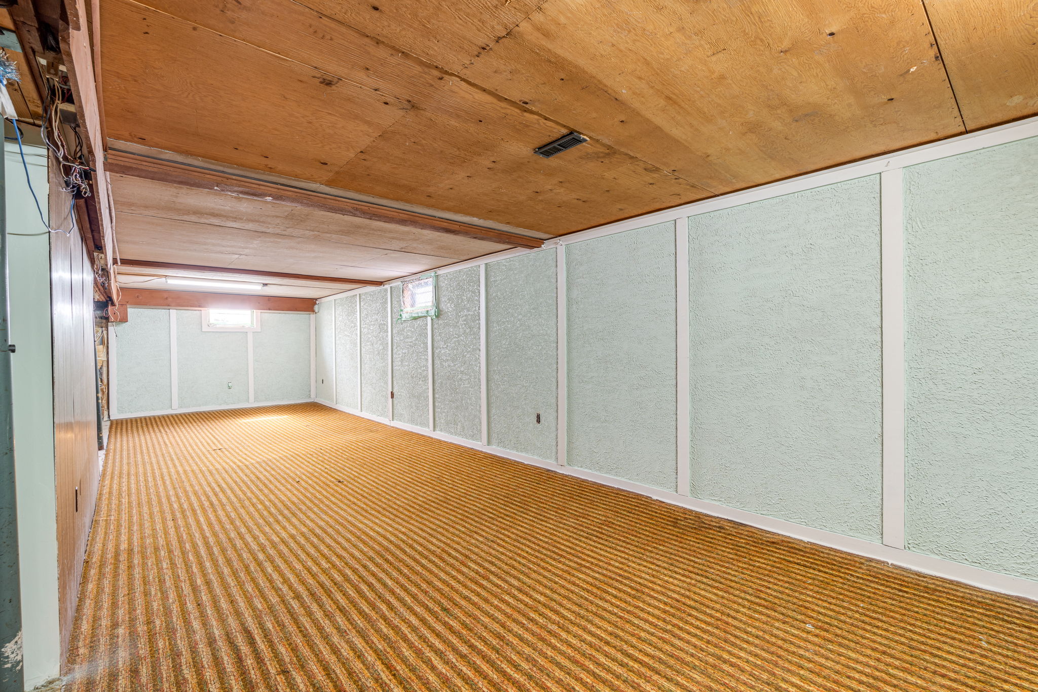 14 Kurt Avenue - Interior-23