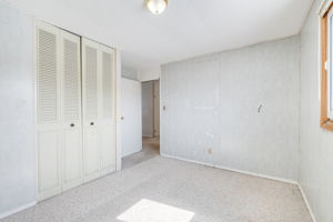 14 Kurt Avenue - Interior-14