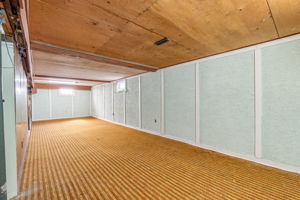 14 Kurt Avenue - Interior-23