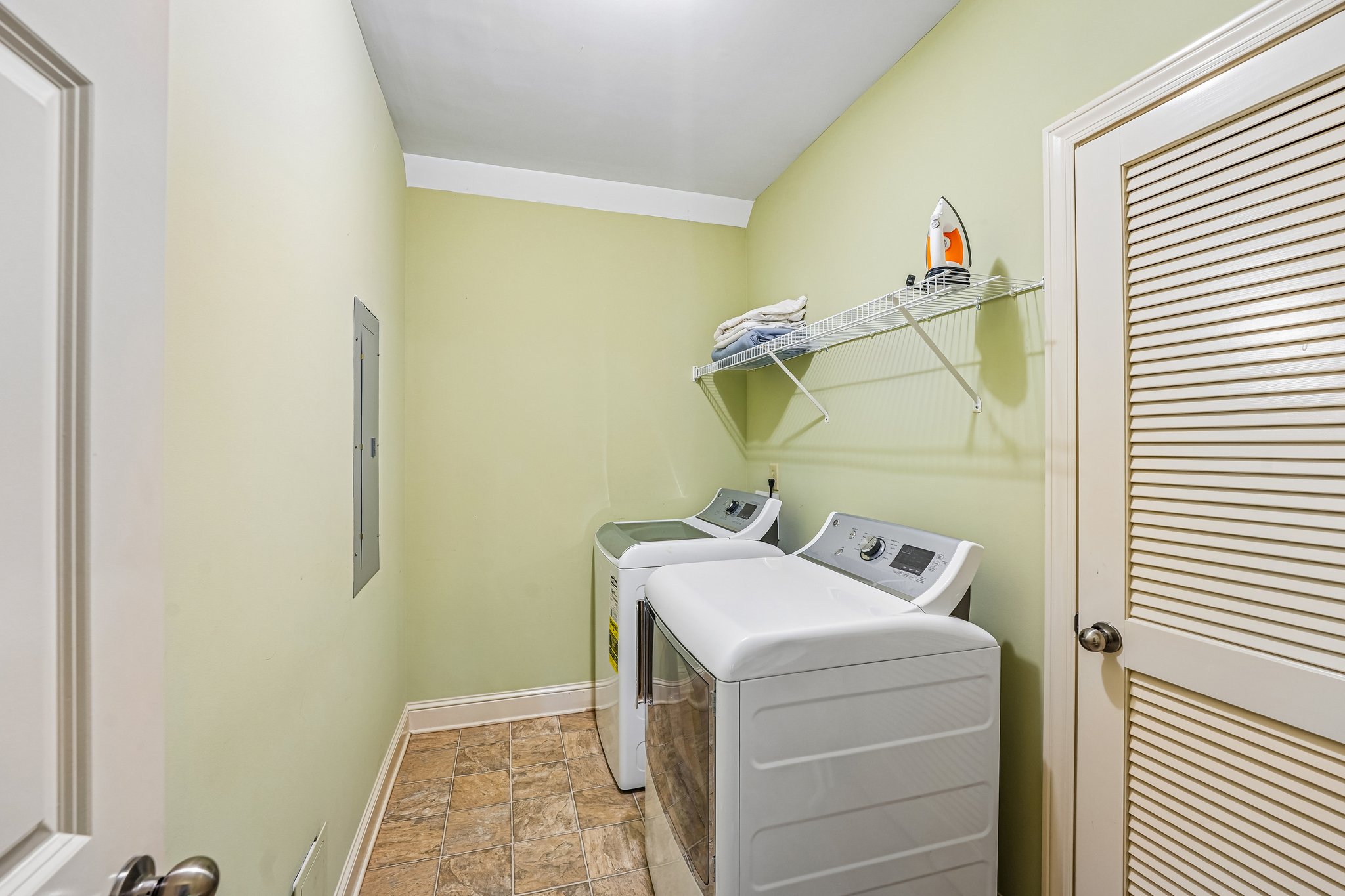 Laurel Ridge Way-S2705-057.jpg