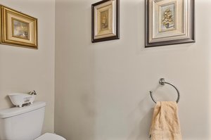  Photo 37