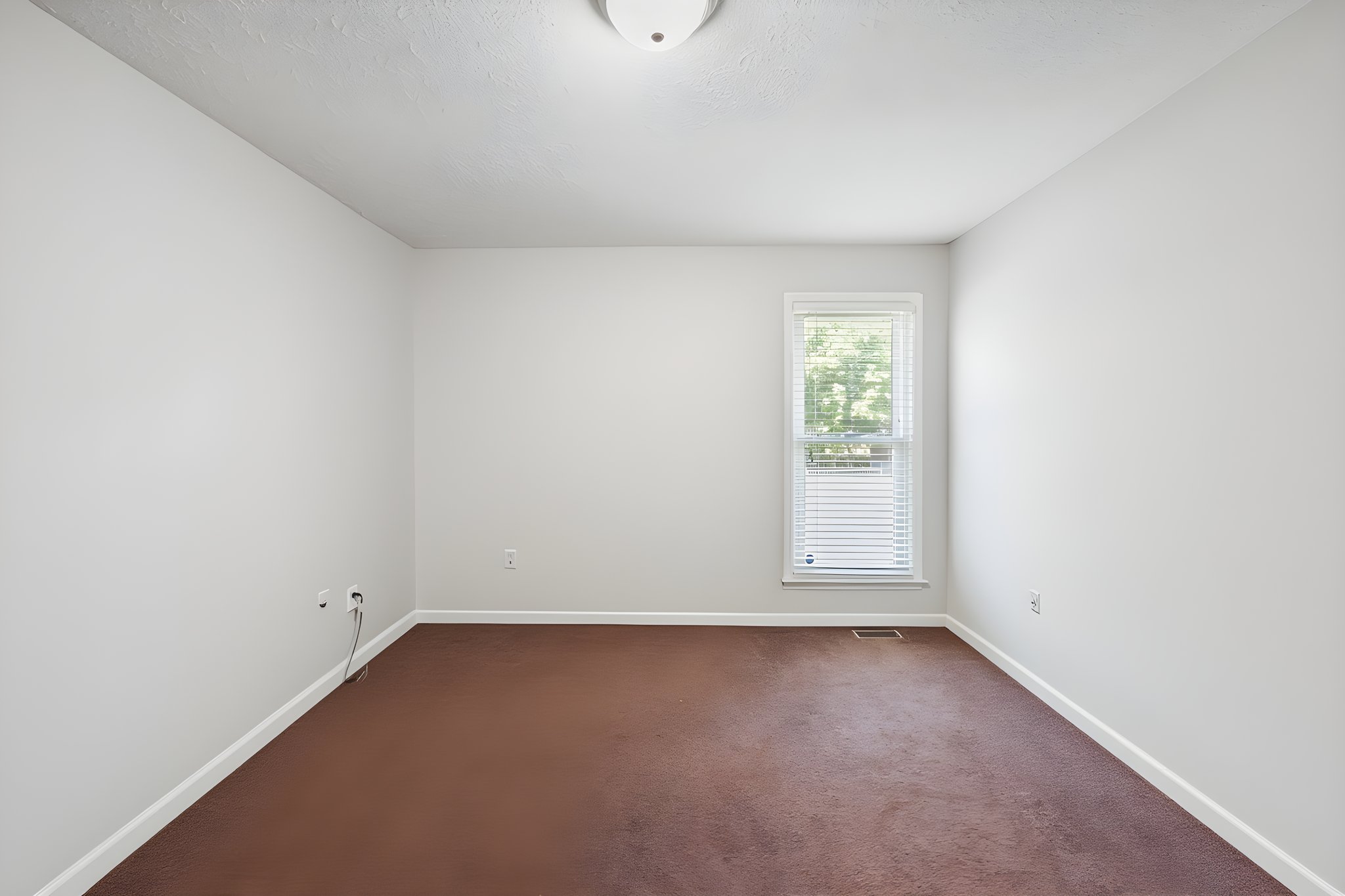 _DSC0568 furniture removed.jpeg