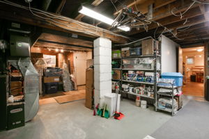  Photo 35