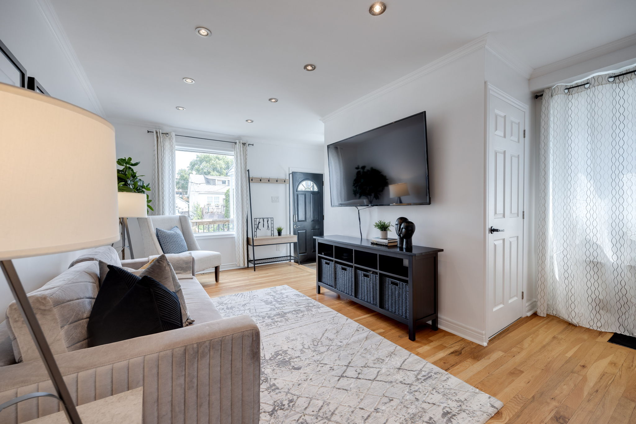 Toronto property showcase — delivered property photograph 7