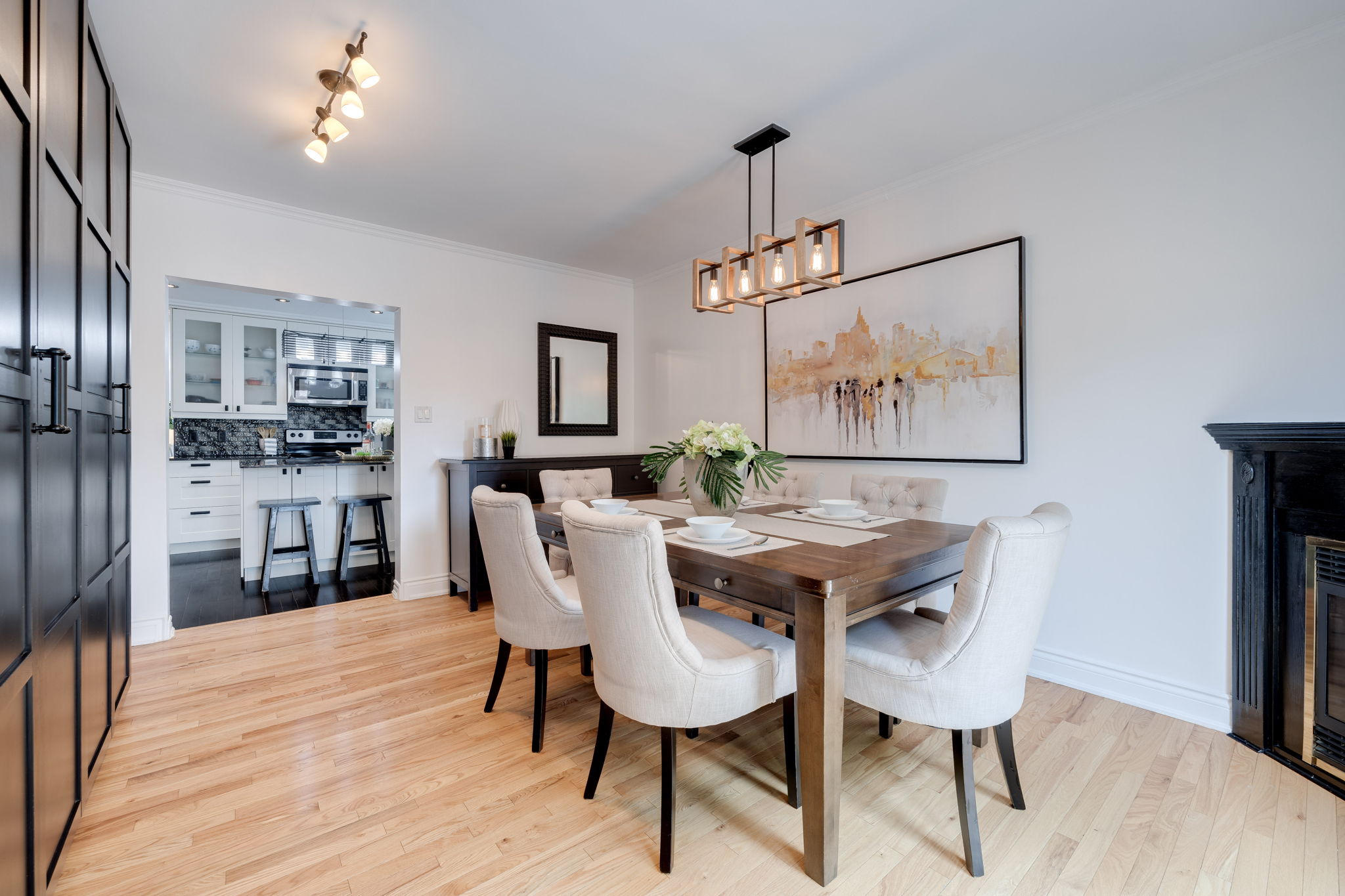Toronto property showcase — delivered property photograph 17