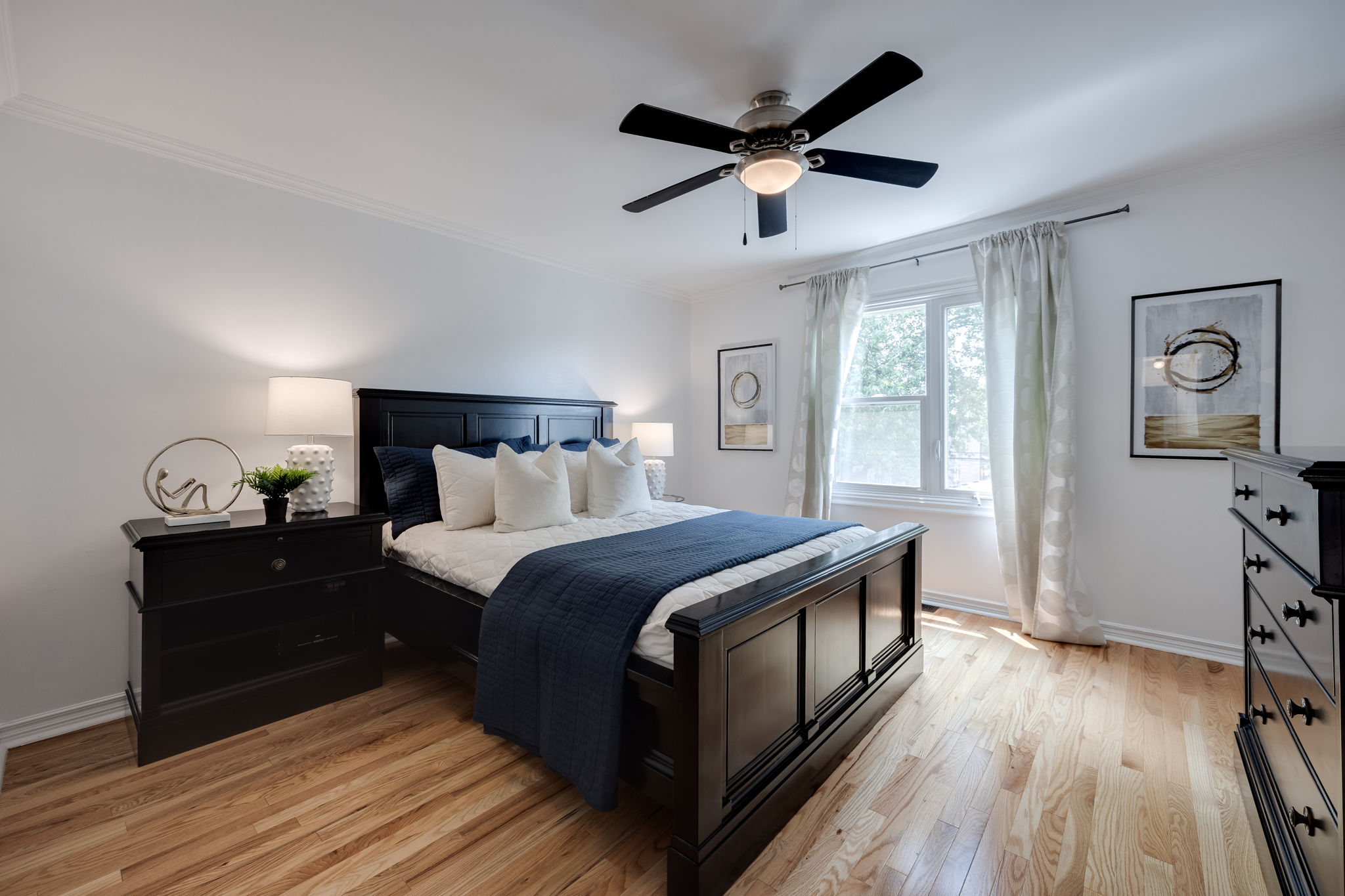 Toronto property showcase — delivered property photograph 25