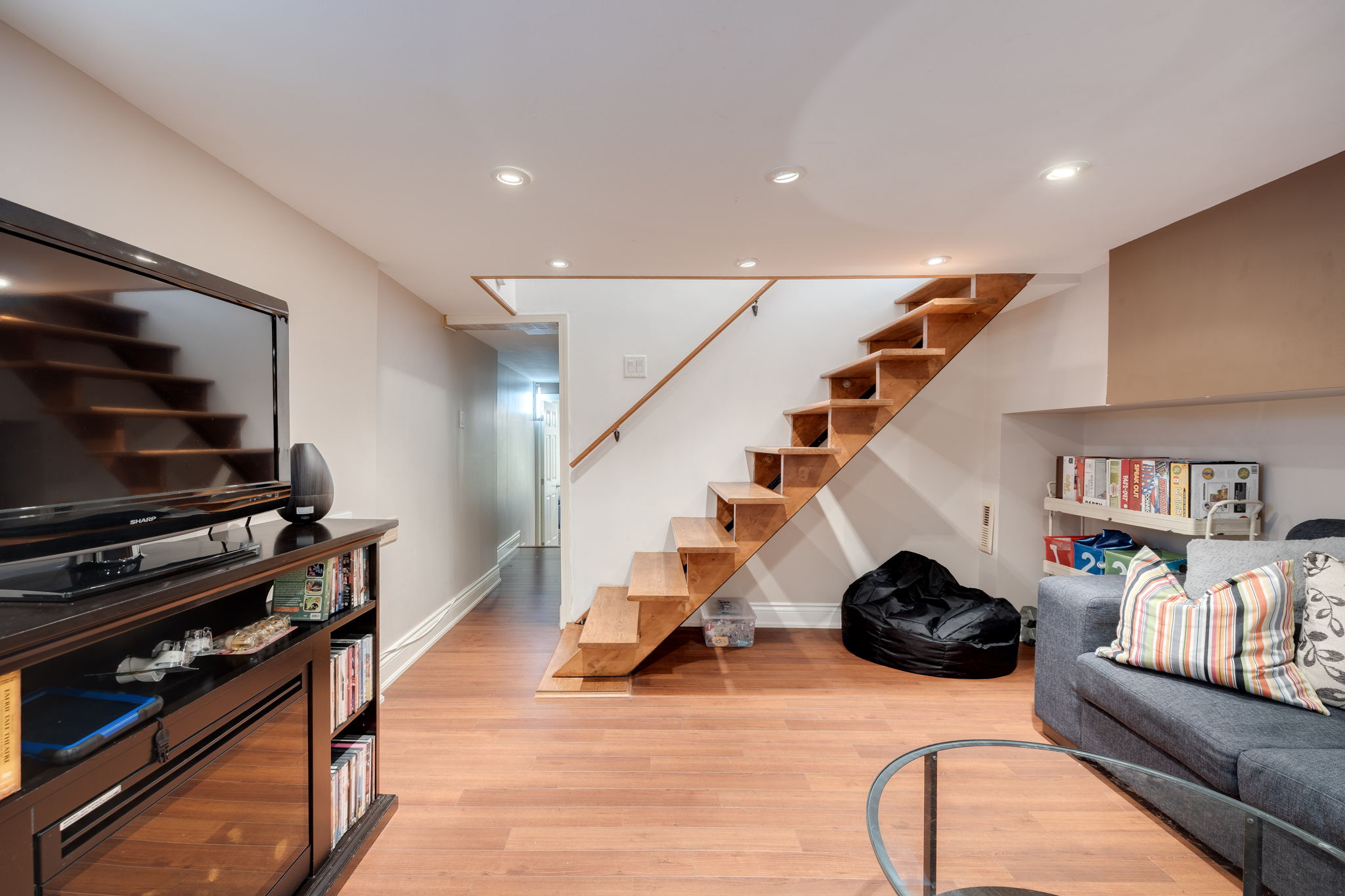 Toronto property showcase — delivered property photograph 32