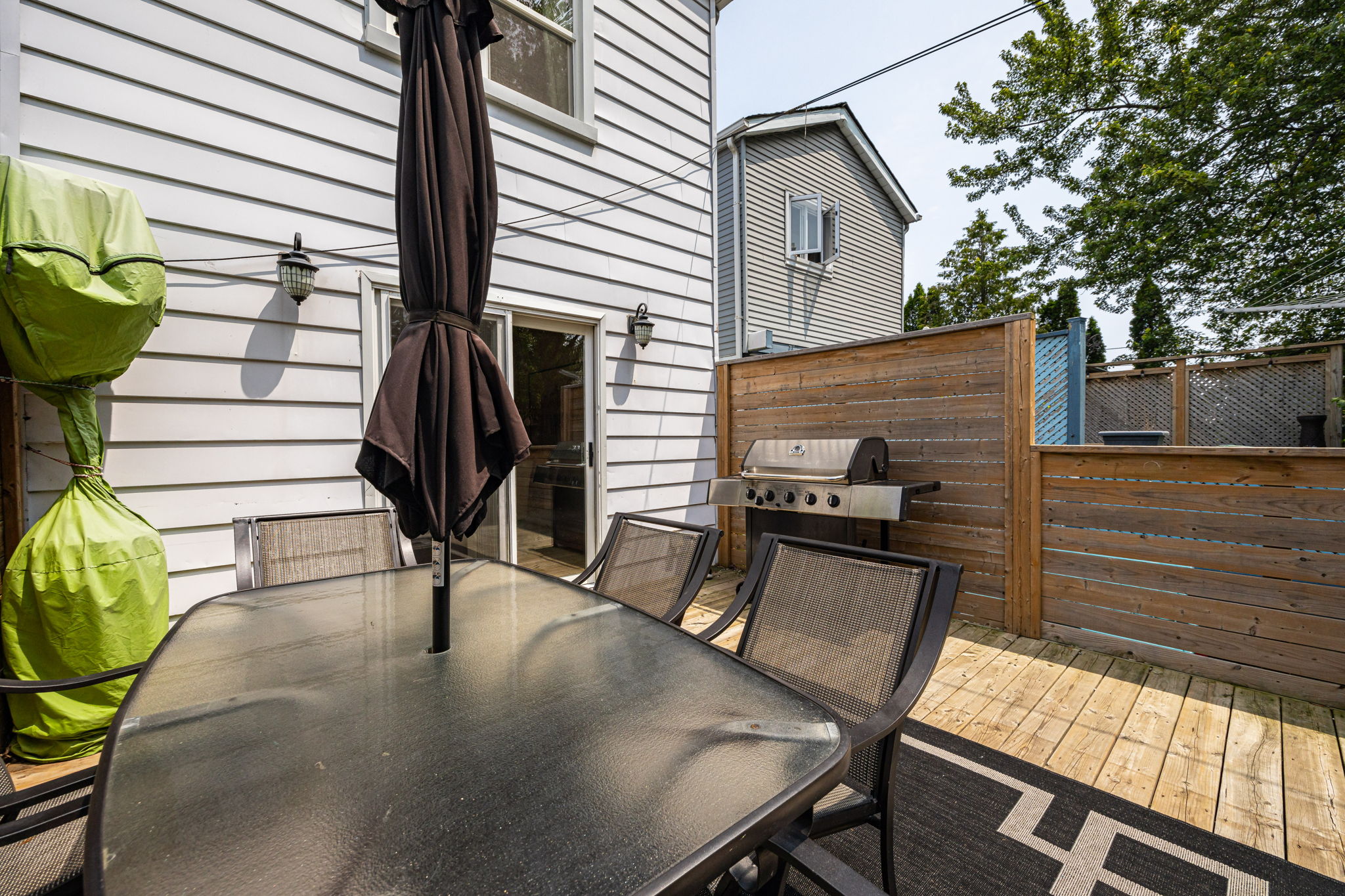 Toronto property showcase — delivered property photograph 38