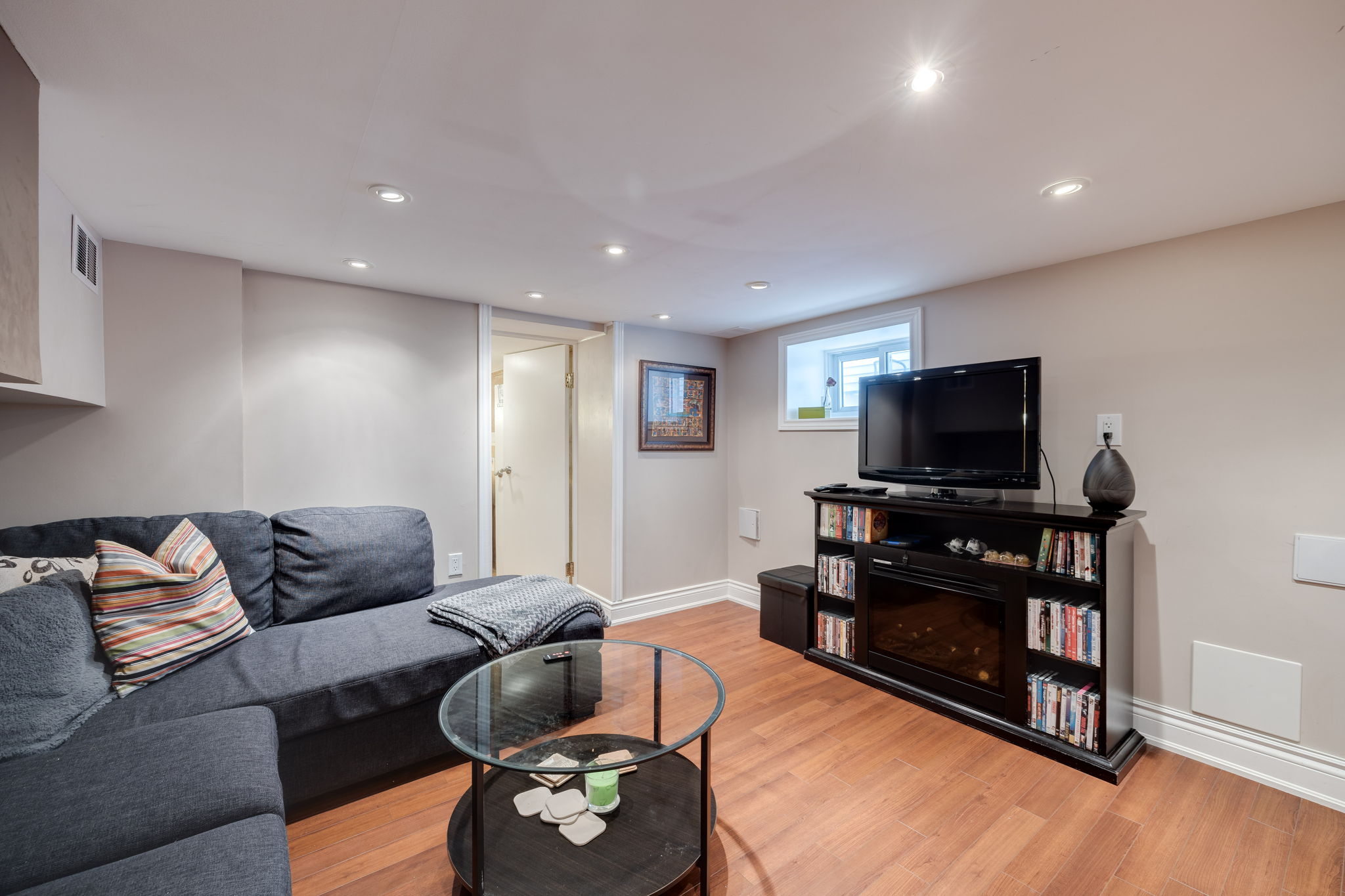 Toronto property showcase — delivered property photograph 29