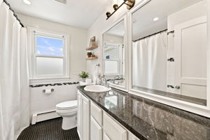  Photo 43