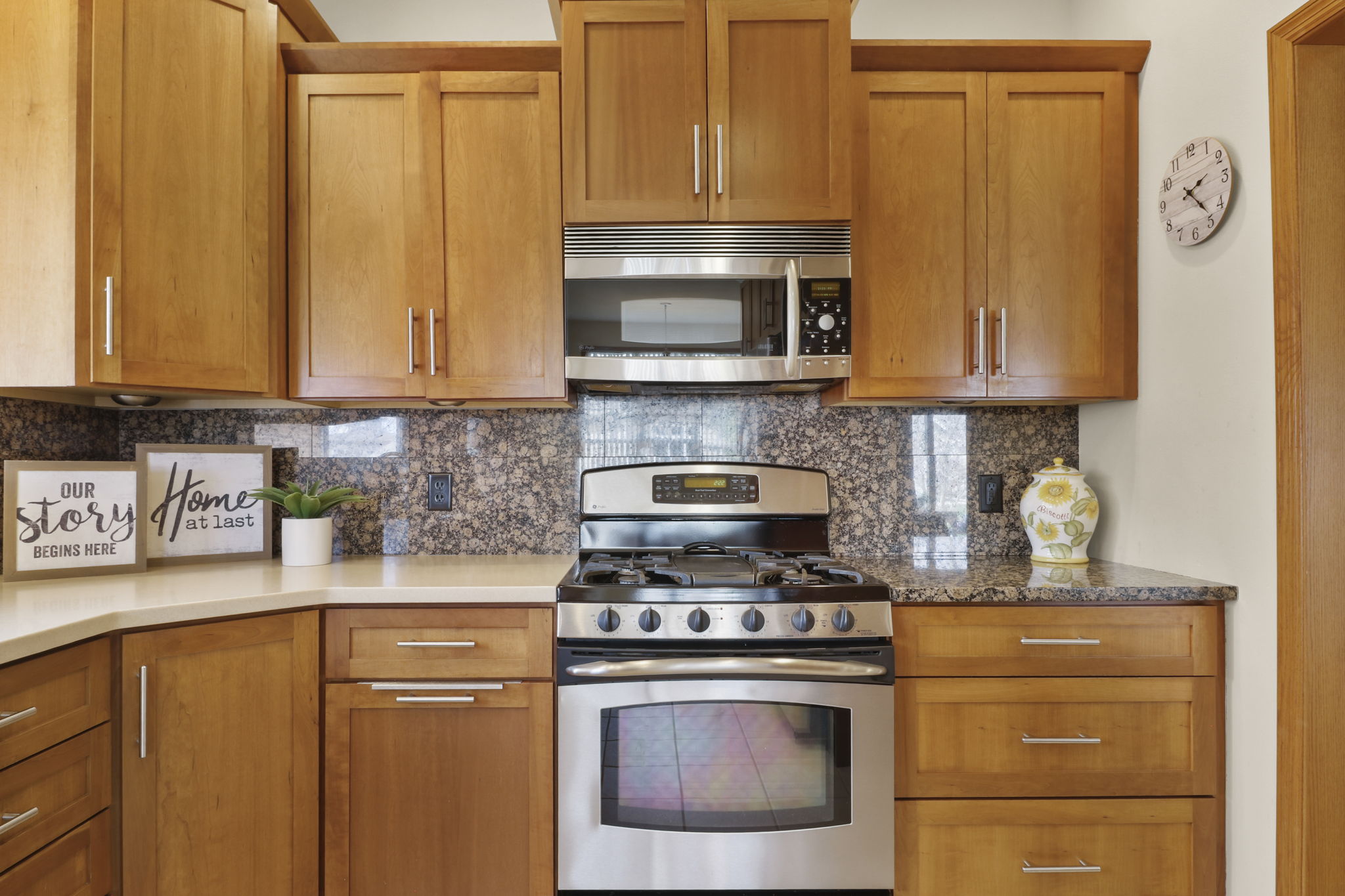 Double Oven/Gas Range