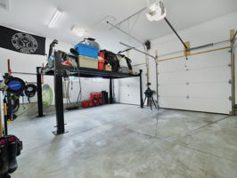  Photo 40