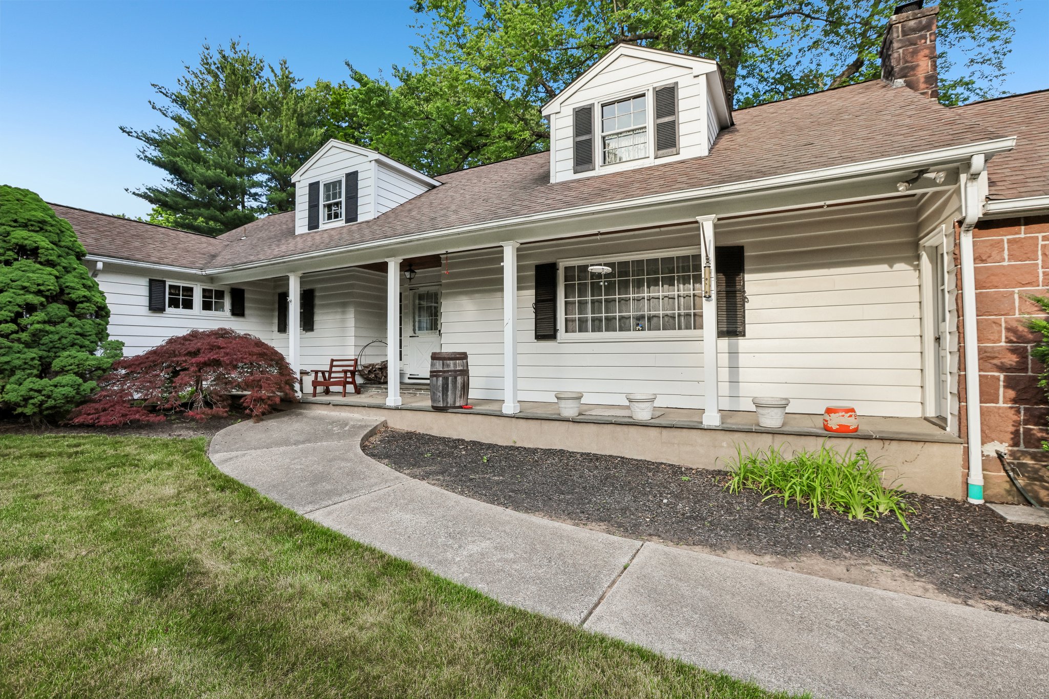 Saddle River Rd-S1106-004.jpg