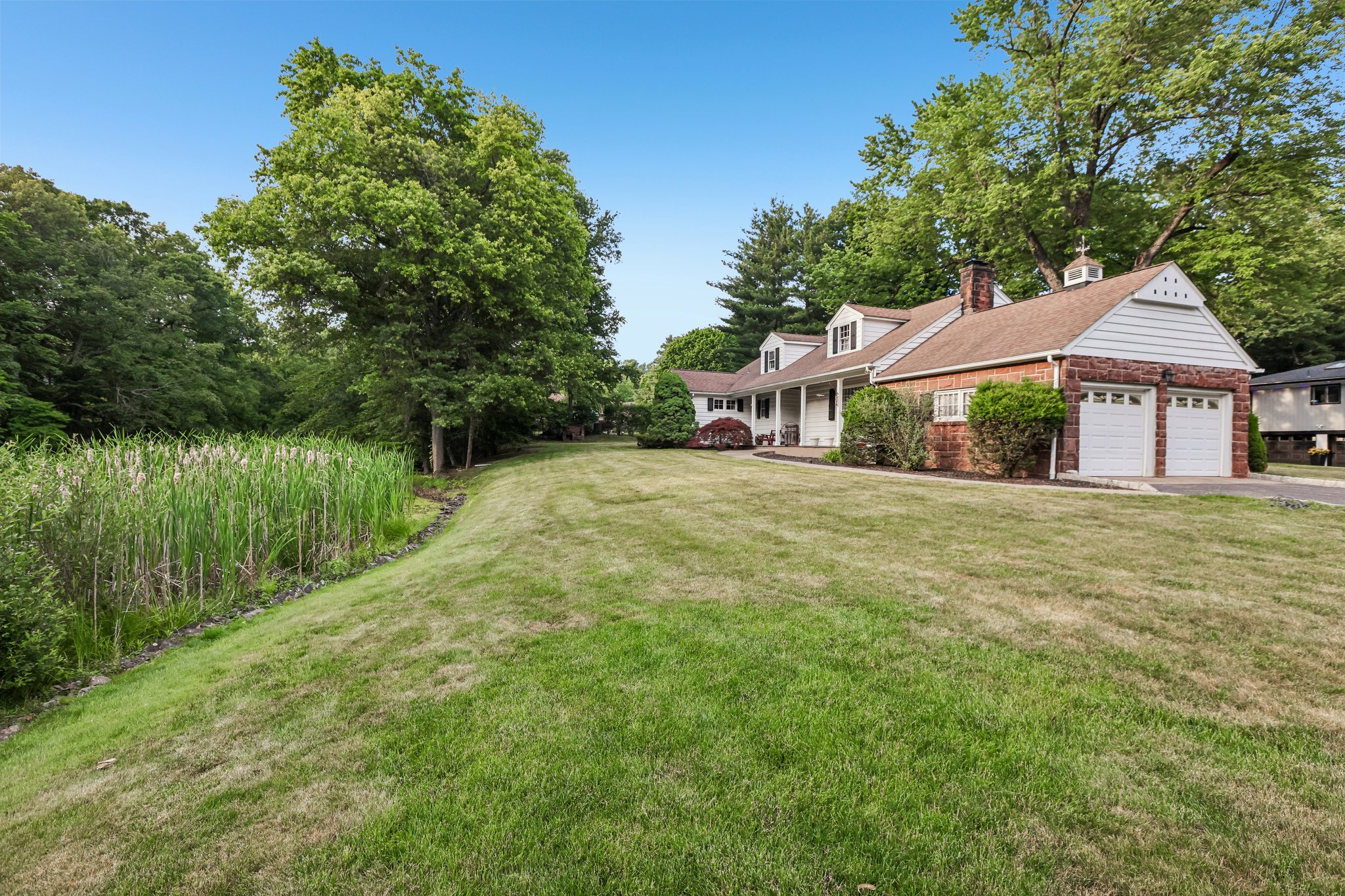 Saddle River Rd-S1106-007.jpg