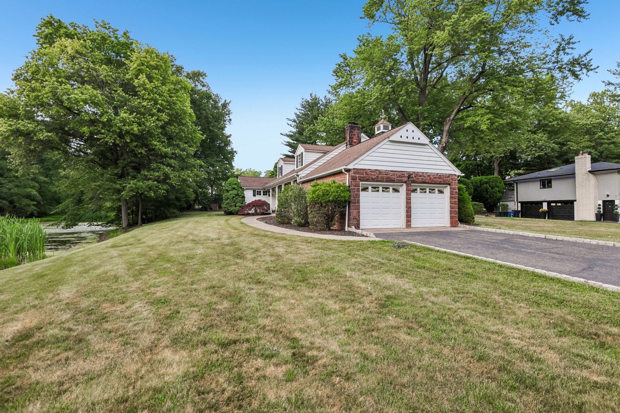 Saddle River Rd-S1106-008.jpg