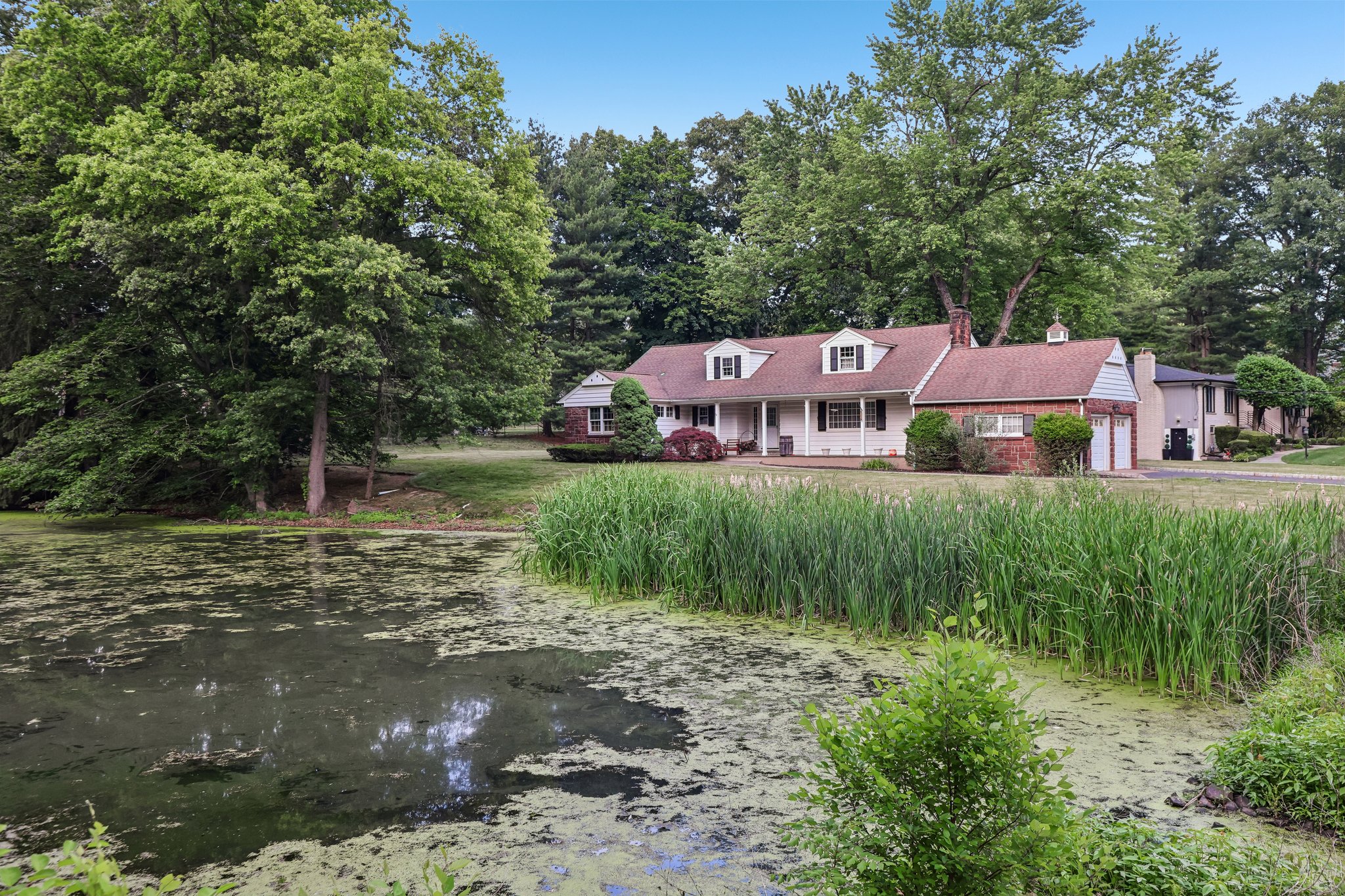 Saddle River Rd-S1106-012.jpg