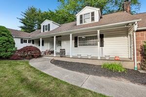 Saddle River Rd-S1106-004.jpg