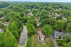 Saddle River Rd-S1106-069.jpg