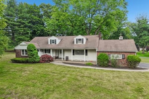 Saddle River Rd-S1106-074.jpg