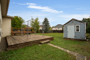  Photo 32