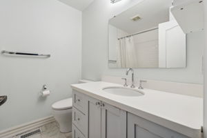  Photo 35