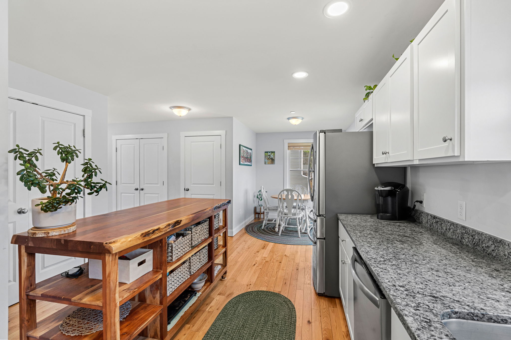 14 Waterford Dr, Raymond, NH 03077, USA Photo 25