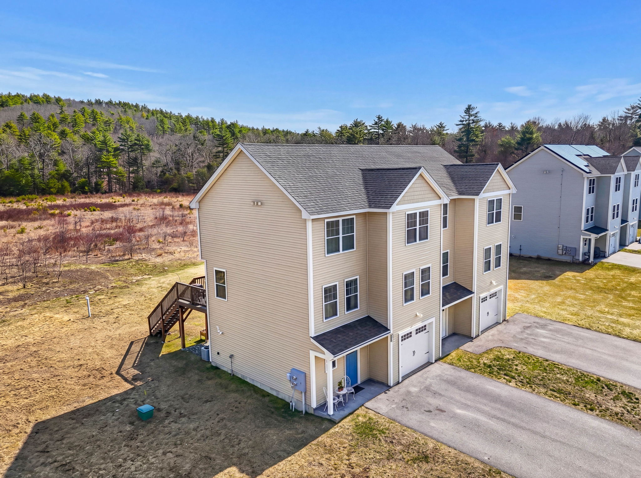 14 Waterford Dr, Raymond, NH 03077, USA Photo 5