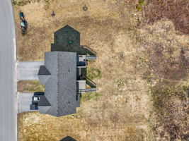 14 Waterford Dr, Raymond, NH 03077, USA Photo 13