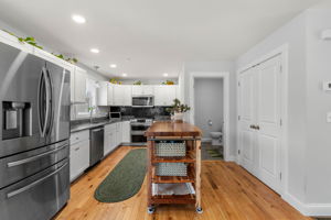 14 Waterford Dr, Raymond, NH 03077, USA Photo 18