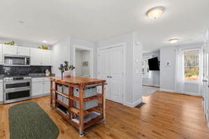 14 Waterford Dr, Raymond, NH 03077, USA Photo 21