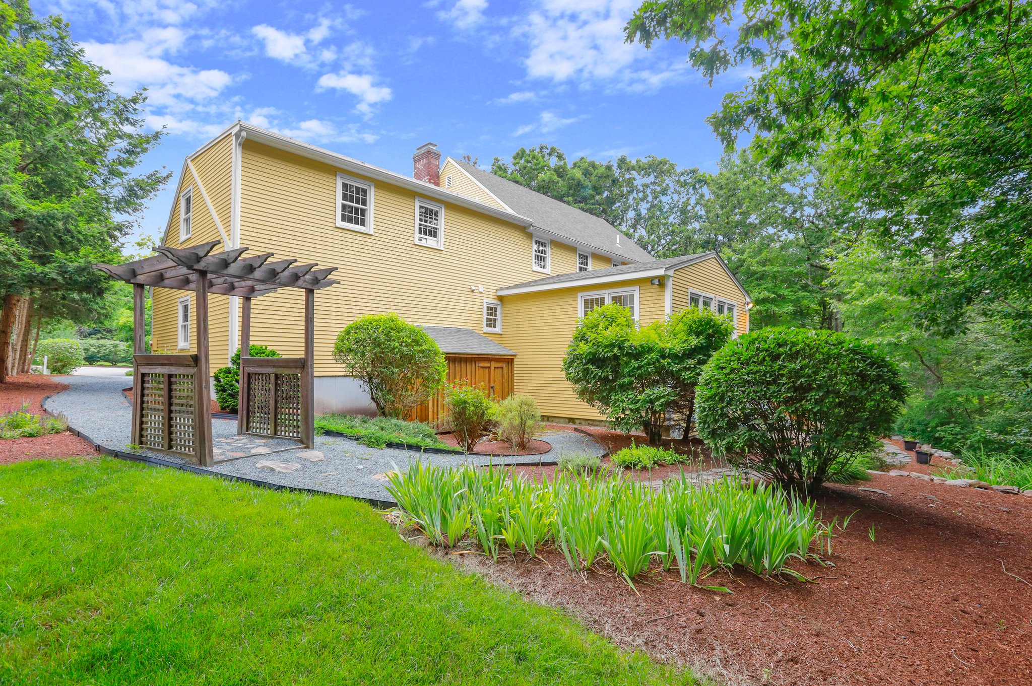 Pergola and Side Yard