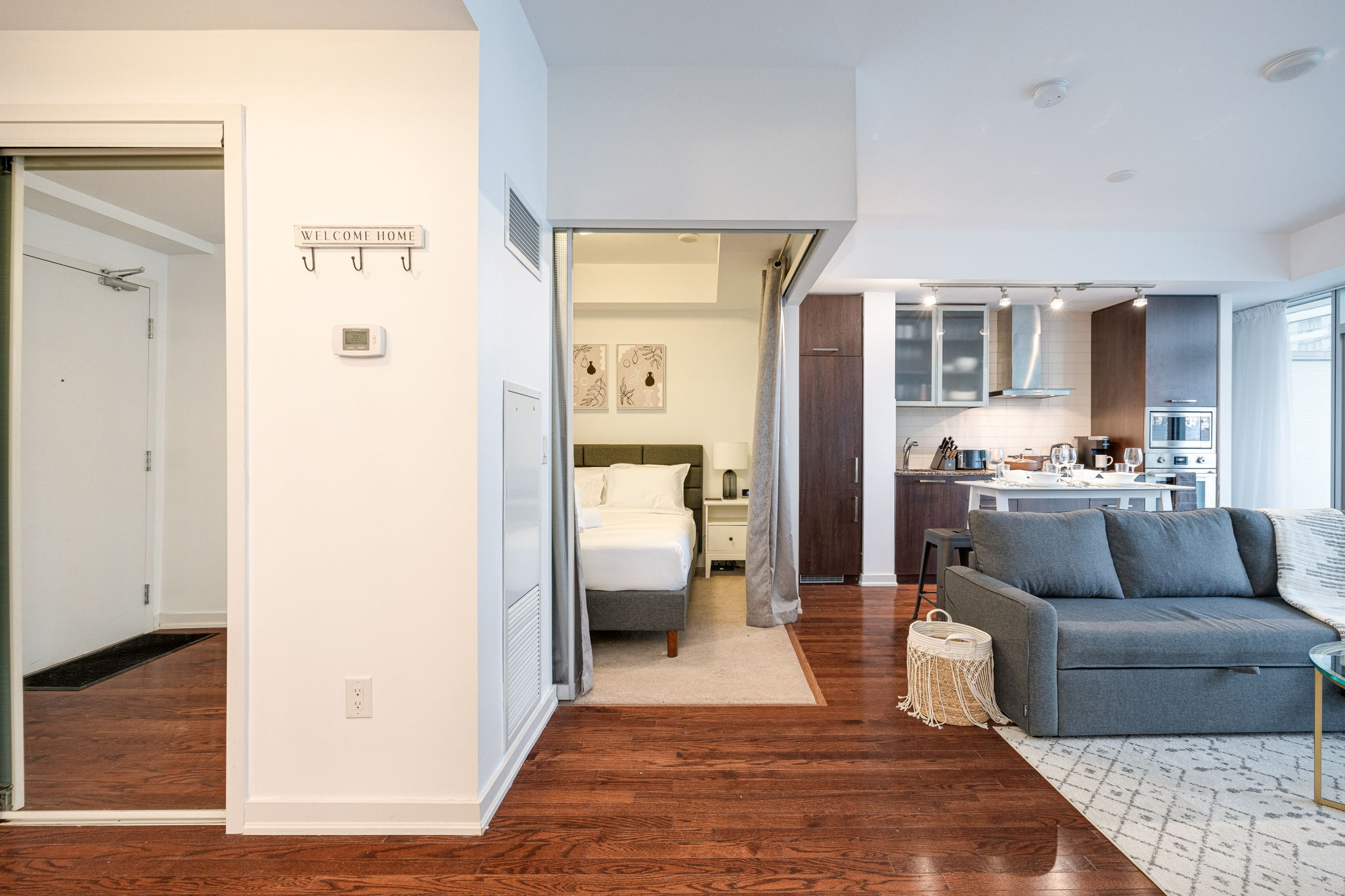 Toronto property showcase — delivered property photograph 8