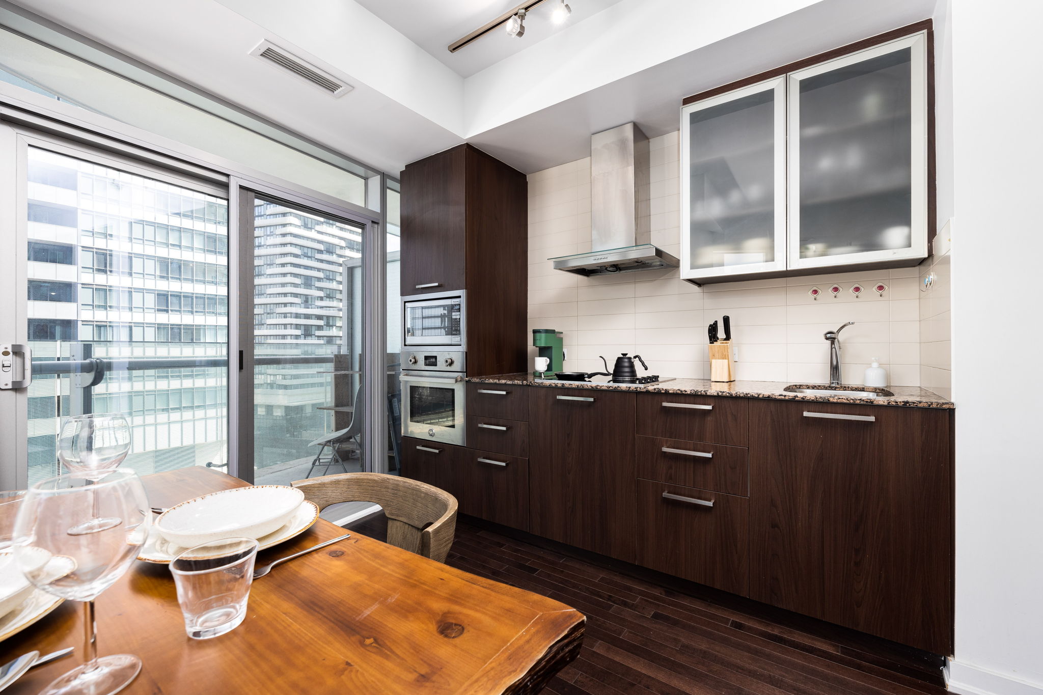 Toronto property showcase — delivered property photograph 3