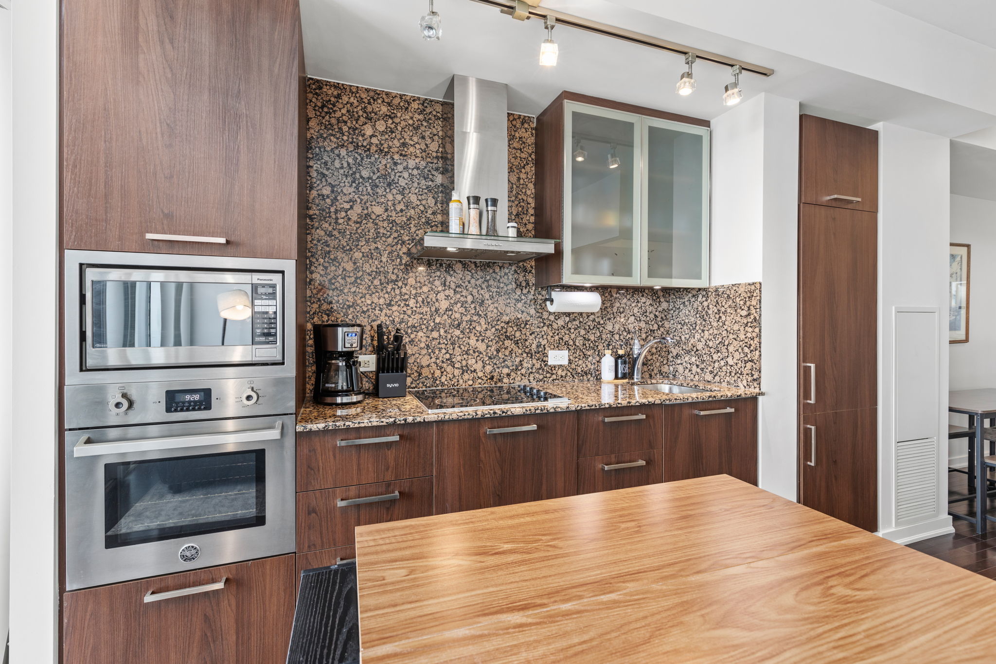 Toronto property showcase — delivered property photograph 7