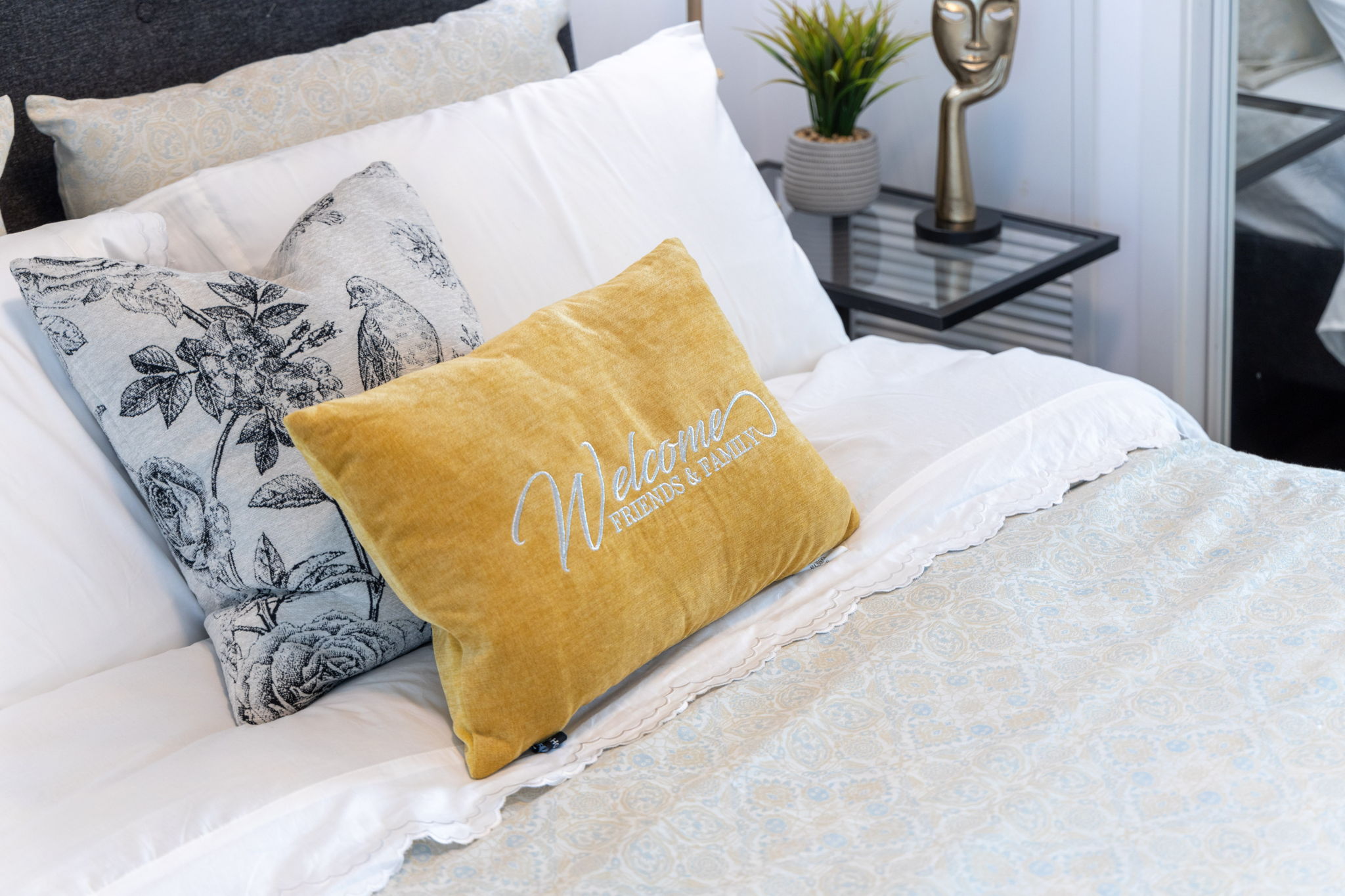 Toronto property showcase — delivered property photograph 23