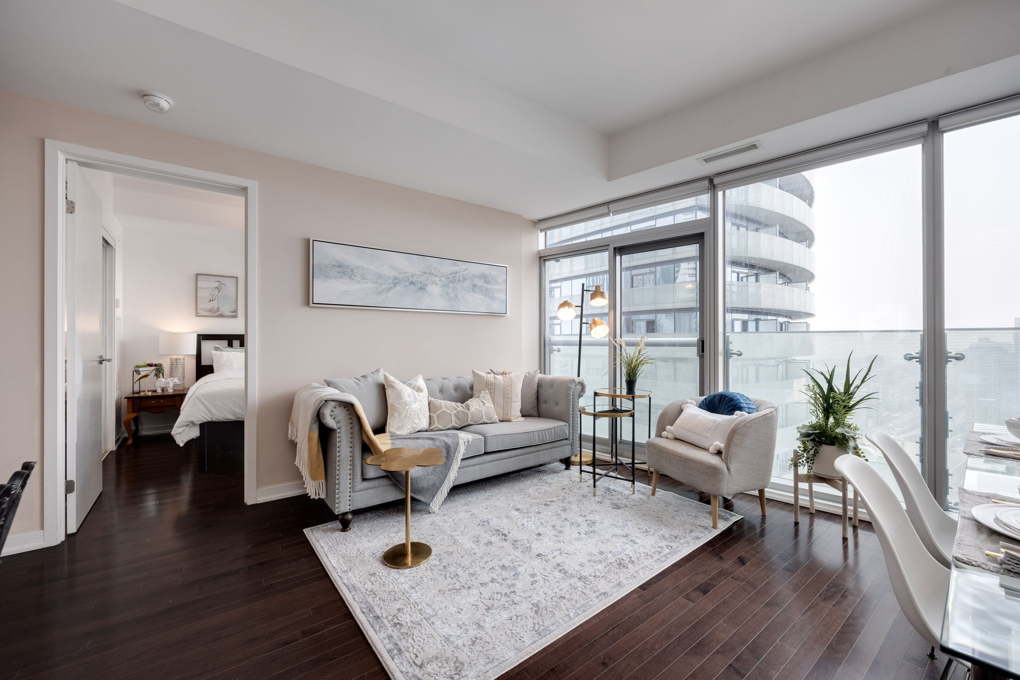 Toronto property showcase — delivered property photograph 3