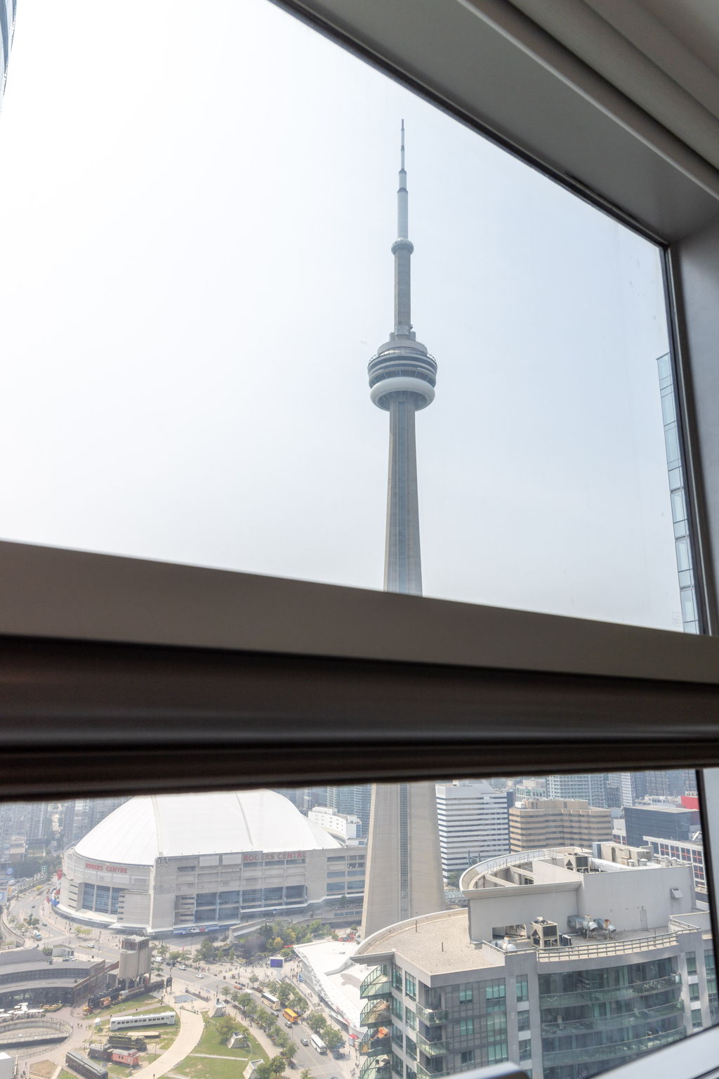 Toronto property showcase — delivered property photograph 30