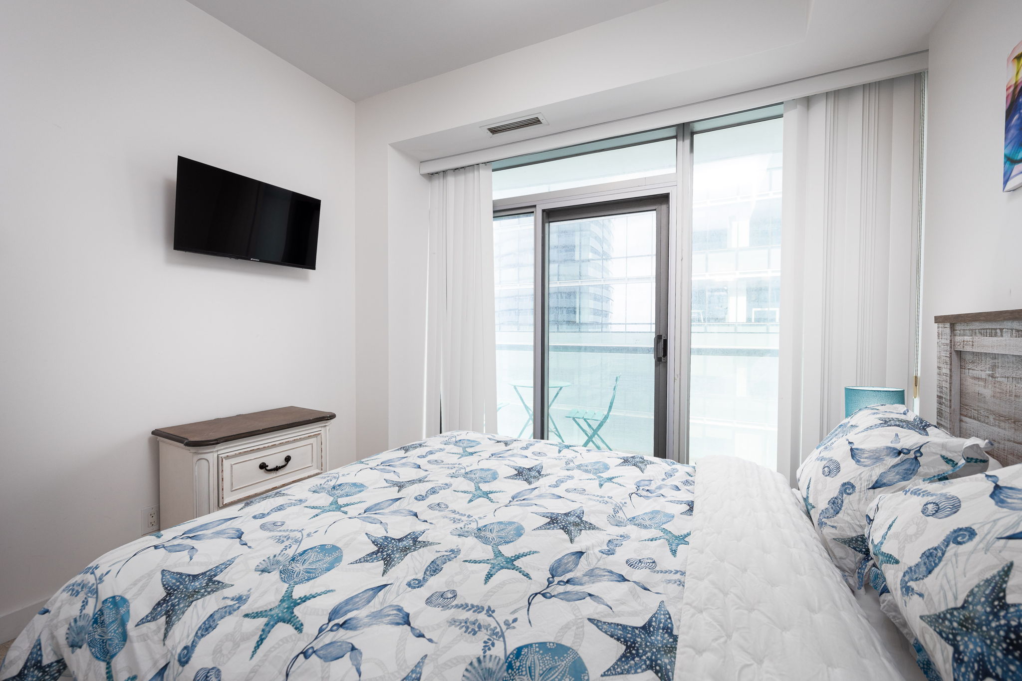 Toronto property showcase — delivered property photograph 9