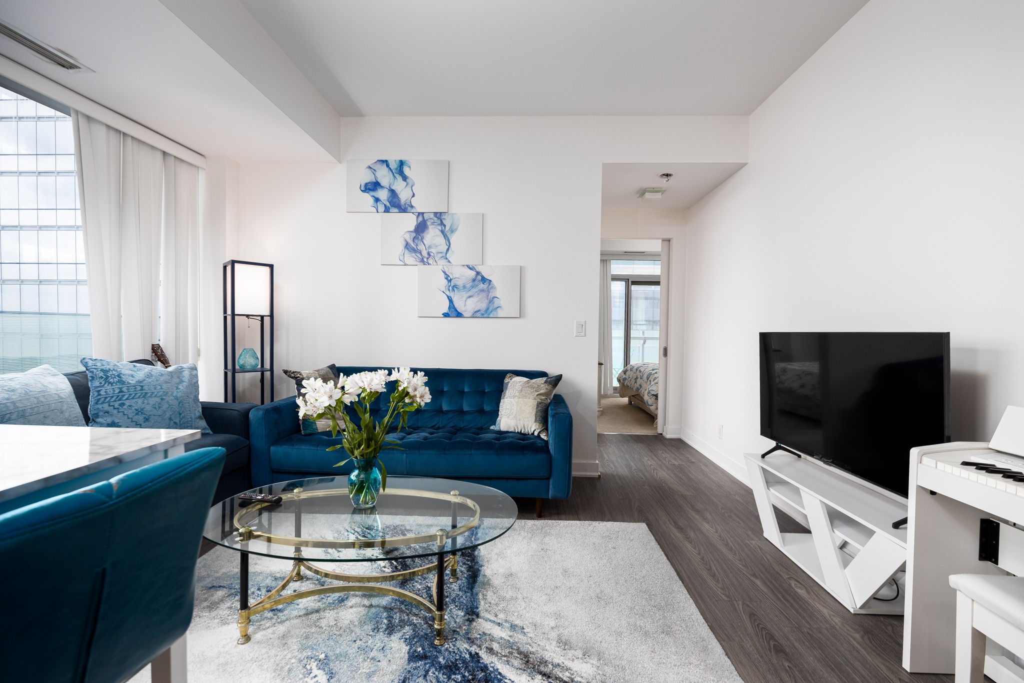 Toronto property showcase — delivered property photograph 4