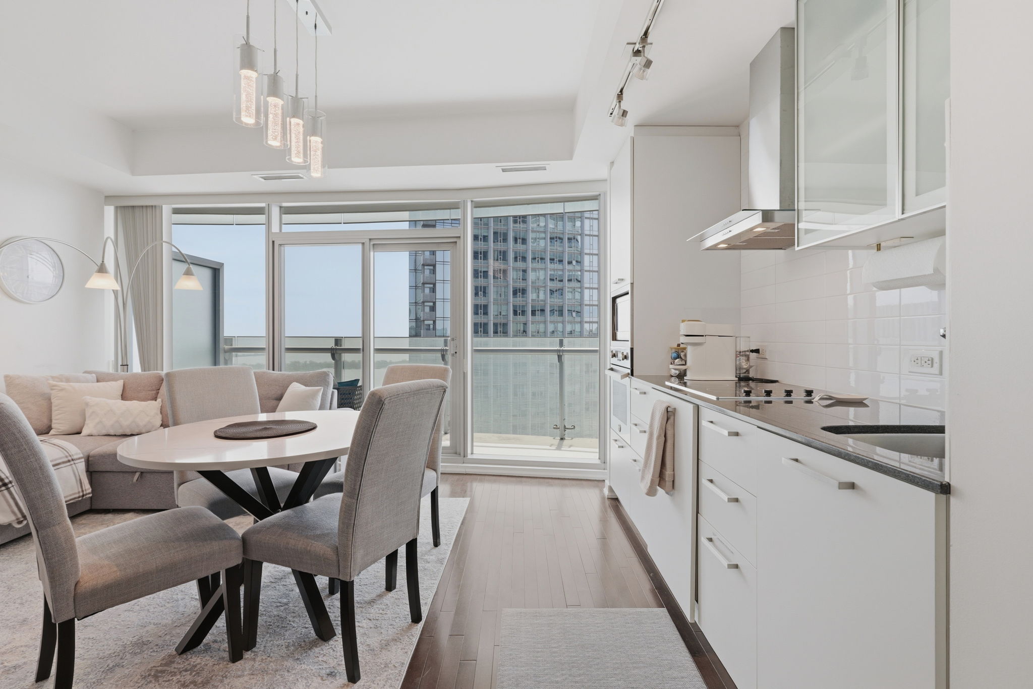 Property in Toronto — delivered property photograph 3
