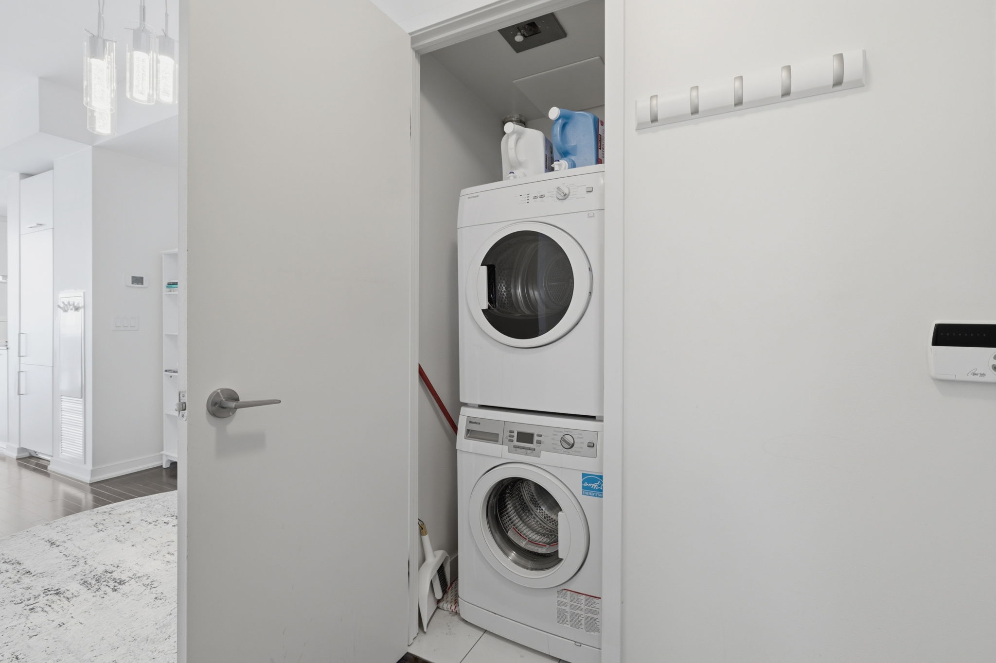 Property in Toronto — delivered property photograph 11