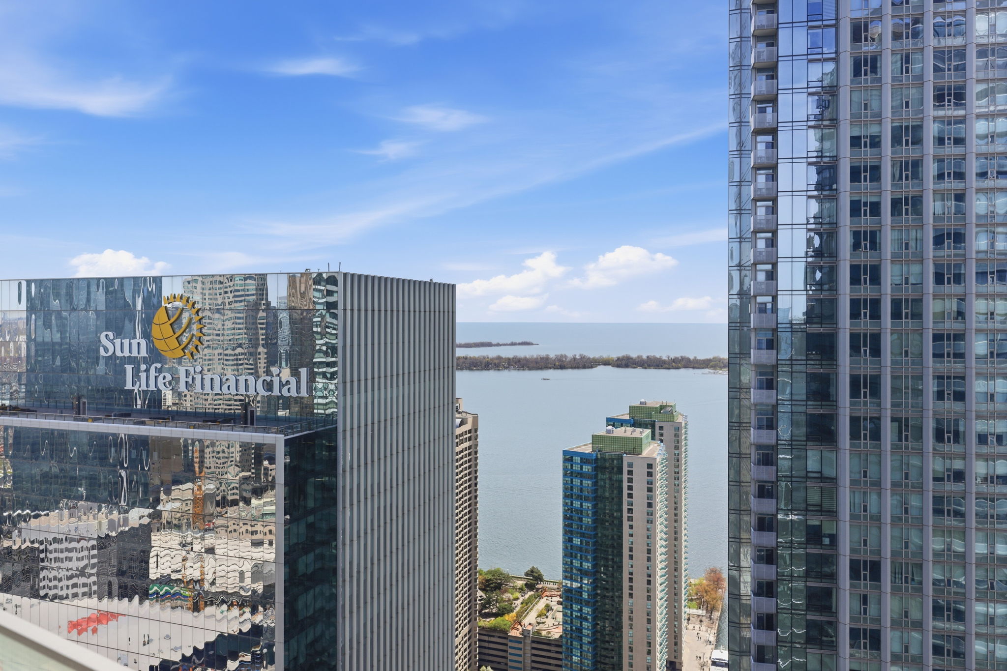 Property in Toronto — delivered property photograph 15