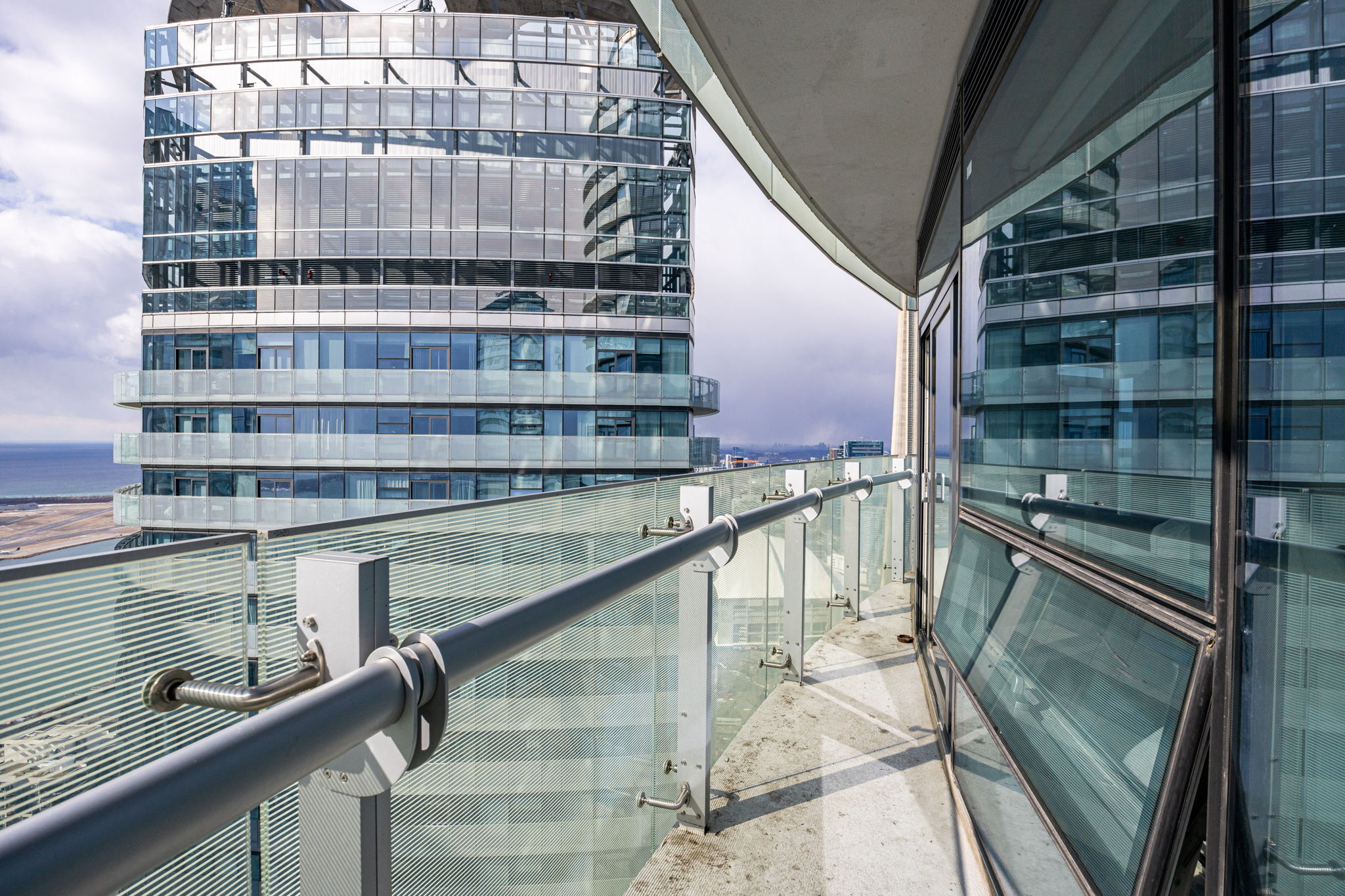 Toronto property showcase — delivered property photograph 32