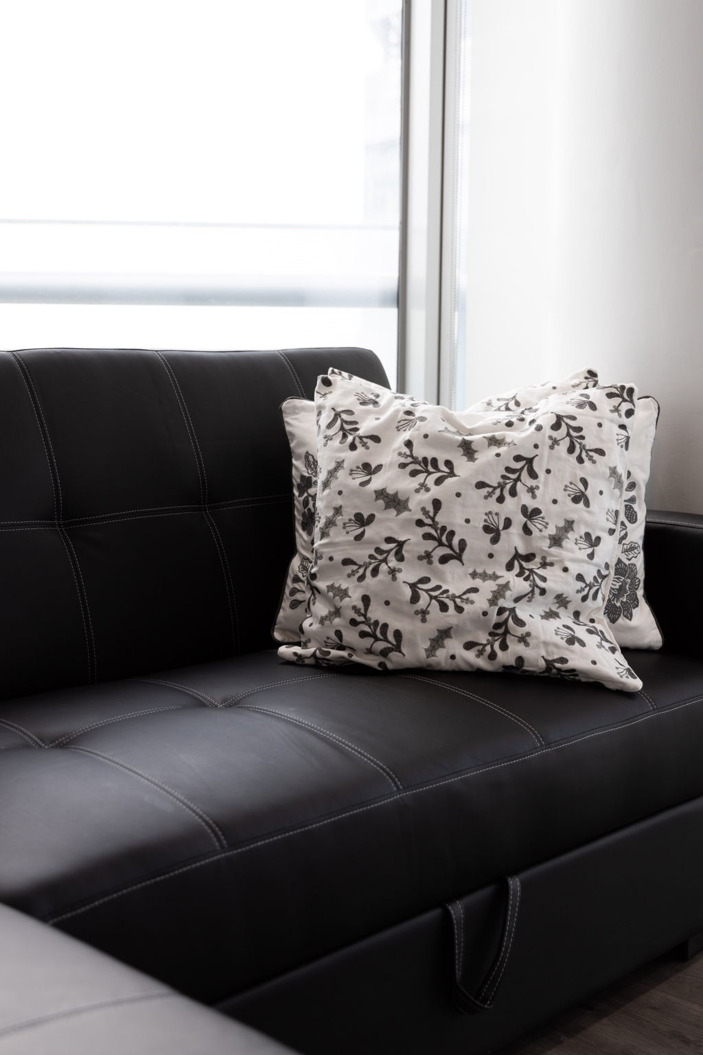 Toronto property showcase — delivered property photograph 21