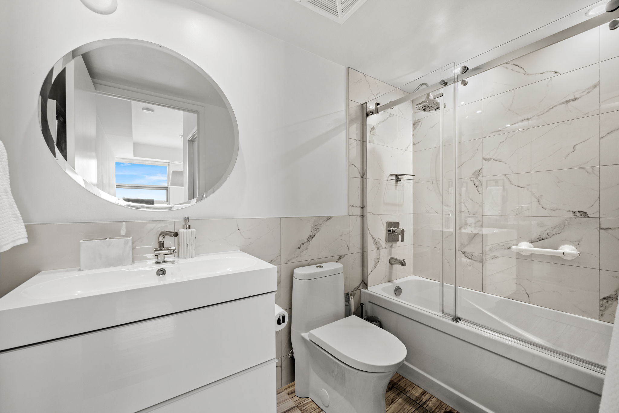 Toronto property showcase — delivered property photograph 11