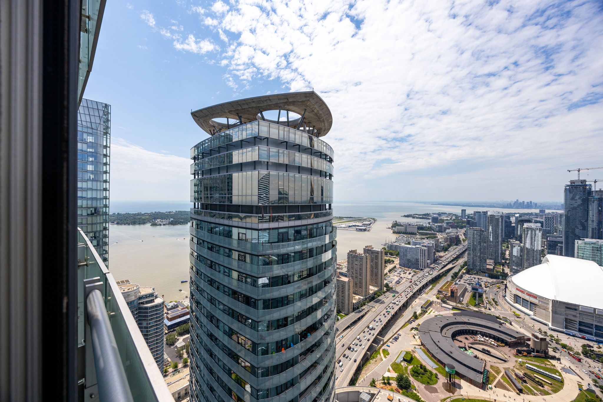 Toronto property showcase — delivered property photograph 32