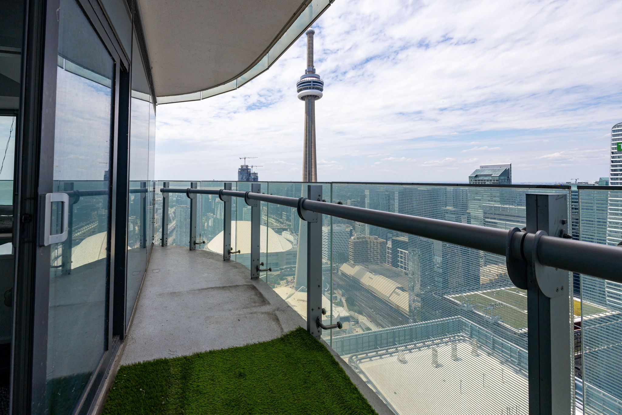 Toronto property showcase — delivered property photograph 37