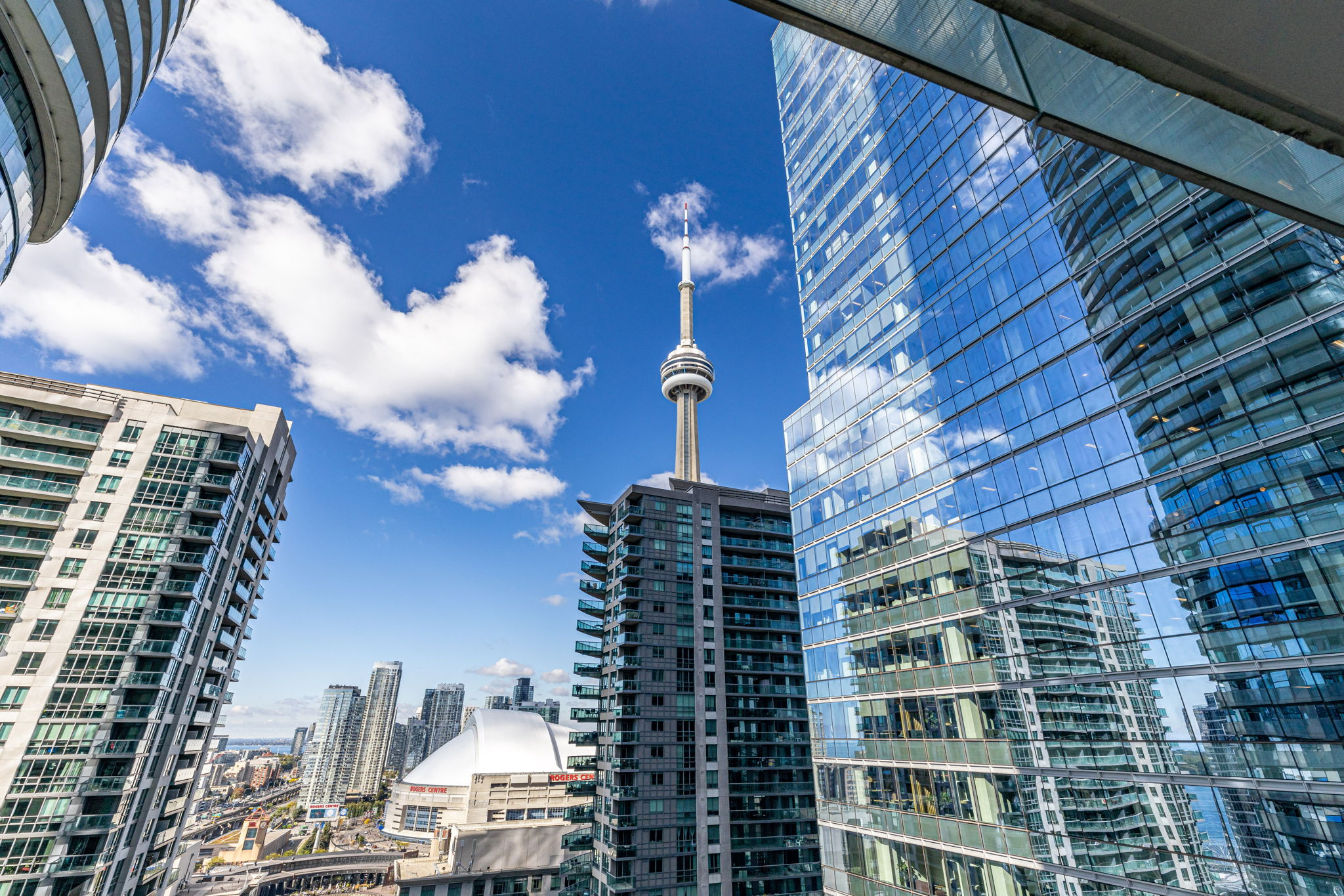 Toronto property showcase — delivered property photograph 35