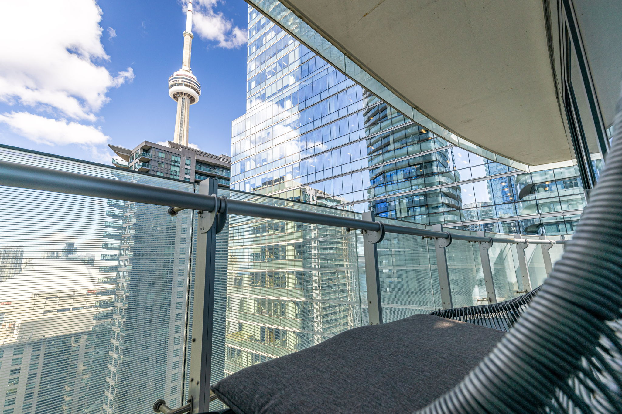 Toronto property showcase — delivered property photograph 33
